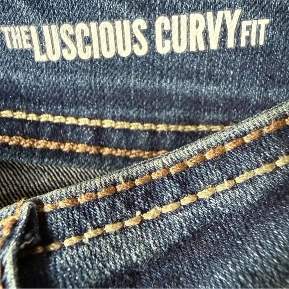 WALLFLOWER 🌸 Luscious Curvy Fit Bootcut Jeans | Size 7 Short | NWT ✨ - Picture 7 of 14